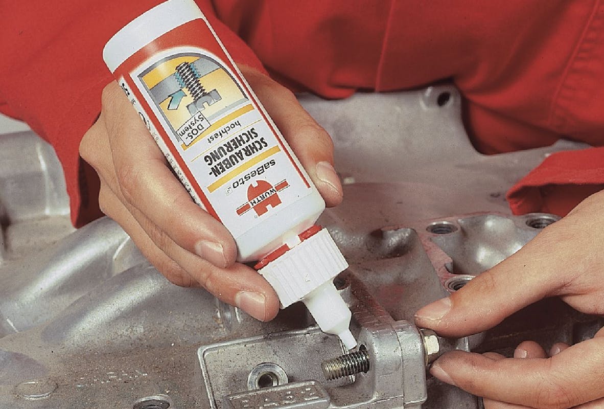 Threadlocking Agent, High Strength, Red, 45mL 893.271050